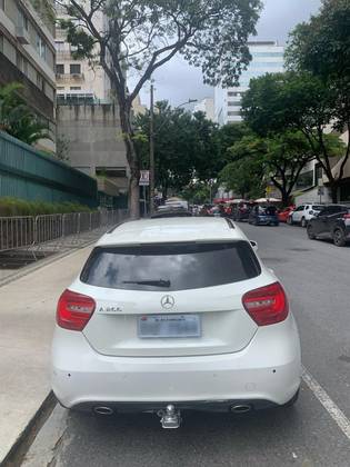 MERCEDES-BENZ CLASSE A 1.6 200 TURBO URBAN GASOLINA 4P AUTOMATIZADO MERCEDES-BENZ CLASSE A 1.6 200 TURBO URBAN GASOLINA 4P AUTOMATIZADO